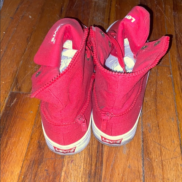 Used - Picture 3 of 3